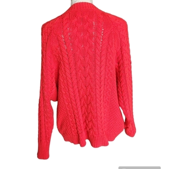 Arie sweater - Picture 2 of 3